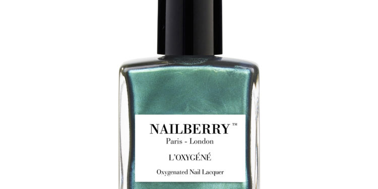 4 Nail Polishes That Are Perfect for Each Season
