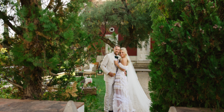 Inside: a fresh and fabulous wedding in Portugal