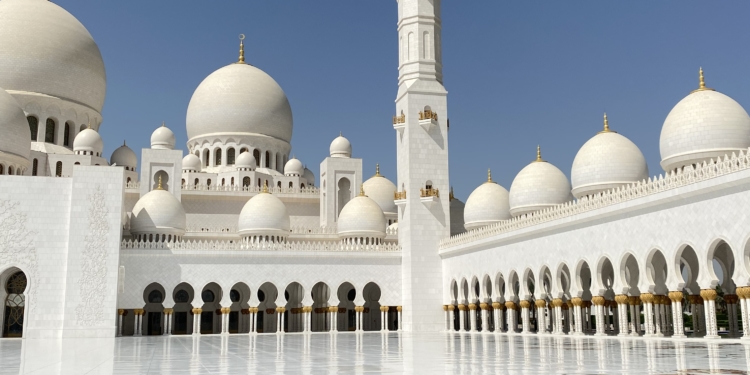 Honeymoon Review: Shangri-La Hotel Qaryat Al Beri, Abu Dhabi