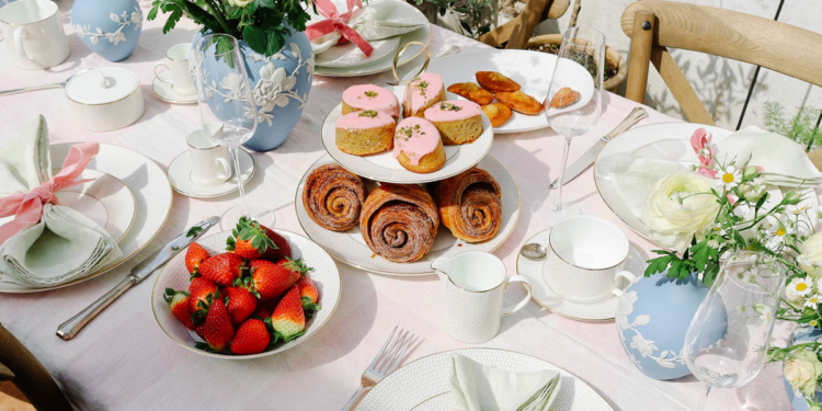 How To Host A Hen Brunch