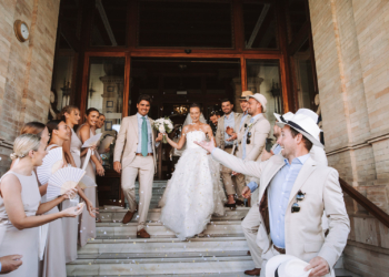 Inside: An Elegant Wedding in Seville Spain