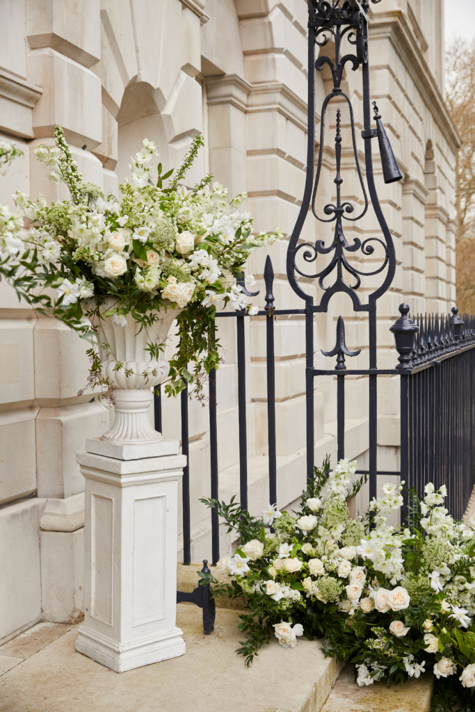 A Guide To Fabulous Wedding Flowers