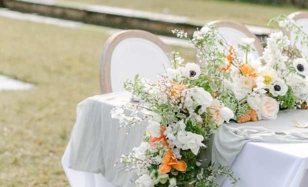 10 Things Nobody Tells You When Planning Your Wedding