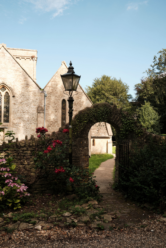 Romantic Countryside Wedding 