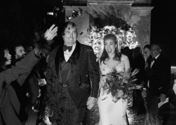 Inside: A Winter Wedding With A Cabaret Dinner