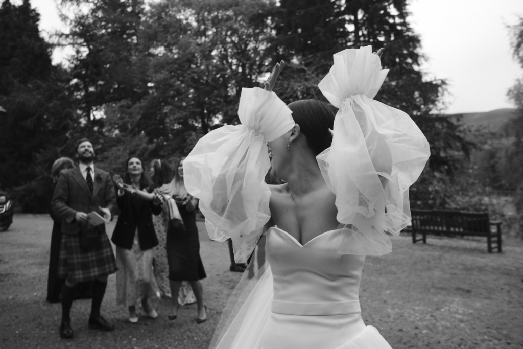 Inside: A Stunning Scottish Wedding