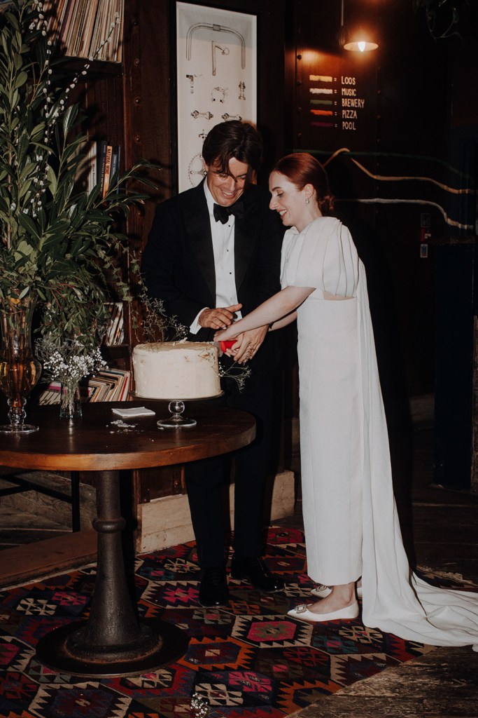 A Modern London Wedding