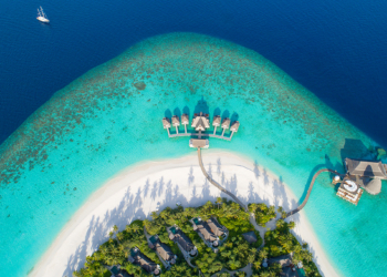 Honeymoon Review: Anantara Kihavah Maldives Villas