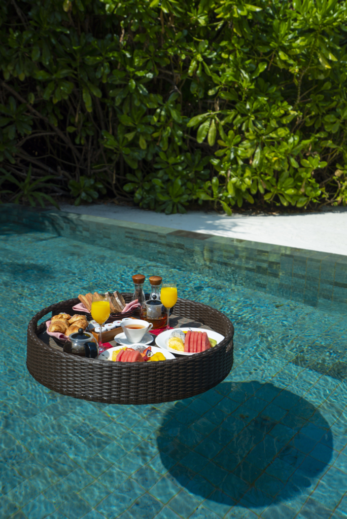 Honeymoon Review: Anantara Kihavah Maldives Villas 