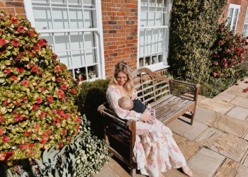 What To Wear To A Wedding When You’re Breastfeeding  