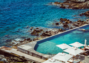 Honeymoon Review: Les Roches Rouges, France