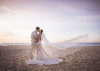 The Dress With Anisa Sojka