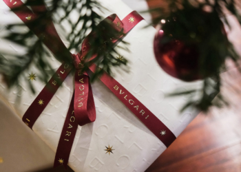 The Ultimate Christmas Gift Guide For Brides & Grooms