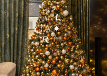 The Glittering Christmas Party At The Bulgari Hotel London 