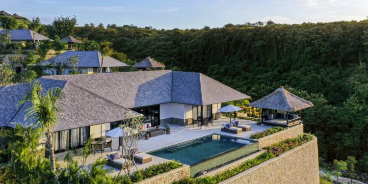 Honeymoon Review: Raffles, Bali