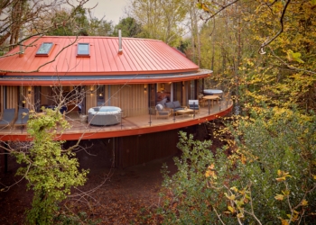 Honeymoon Review: Chewton Glen, The Treehouses