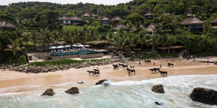 Honeymoon Review: NIHI Sumba