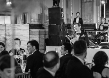 4 Expert-Approved Wedding Speech Tips You Need To Know