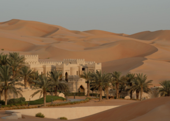 Honeymoon Review: Qasr Al Sarab Desert Resort by Anantara 