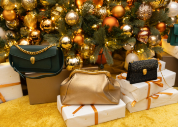 The Ultimate Christmas Gift Guide For Brides & Grooms