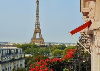 Honeymoon Review: Hôtel Plaza Athénée, Paris