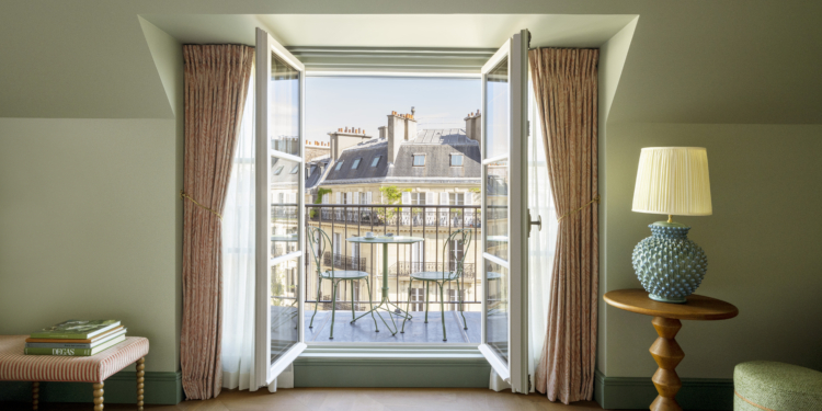 Honeymoon Review: Le Grand Mazarin, Paris