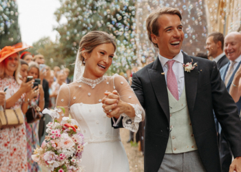 Inside: Honour Wainwright & Charlie Coleman’s Romantic Country House Wedding