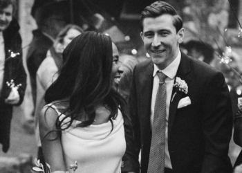 Cool Hair Ideas for a Winter Wedding