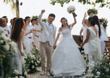 Inside: Aliena Cai And Will Yi’s Intimate Oceanfront Wedding in Bali