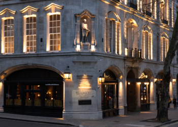 Honeymoon Review: L’Oscar London