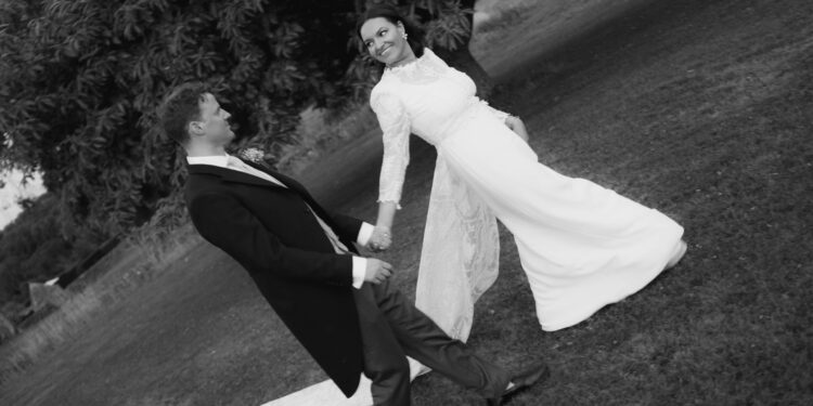 Inside: An Effortlessly Romantic Wedding In The Cotswolds