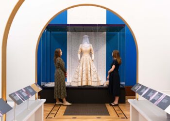 Queen Elizabeth’s Wedding Dress: The £1.6 Million Norman Hartnell Gown on Display