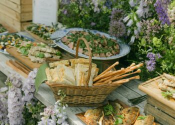 Zero-Waste Weddings: What Works (And What Doesn’t)