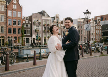 Inside: An Elegant Wedding In The Heart Of Amsterdam